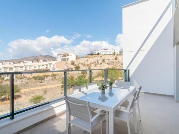 Modern apartments and villas in Balcon de Finestrat with stunning views near Benidorm.